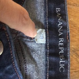Size 28 women’s Banana Republic cuffed jeans